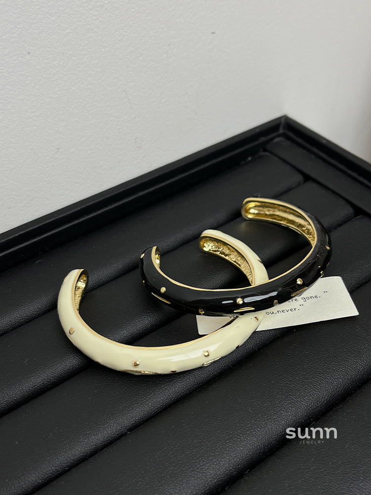 Kameron Contrast Enamel Cuff [N5QSQSSP]
