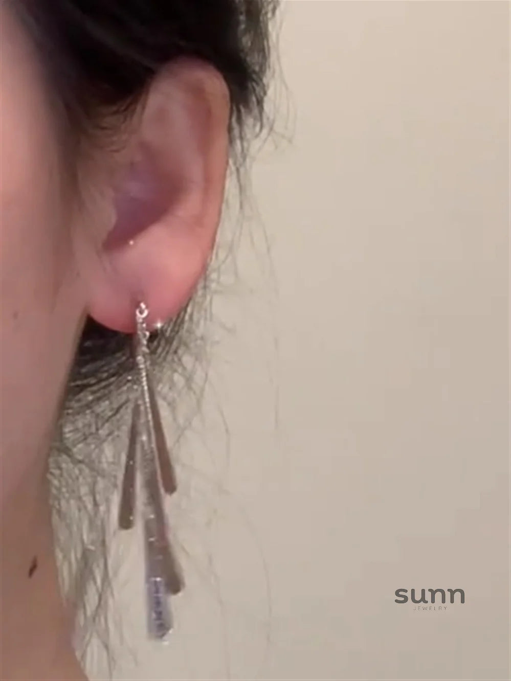 Kamille Heart Tassel Earrings