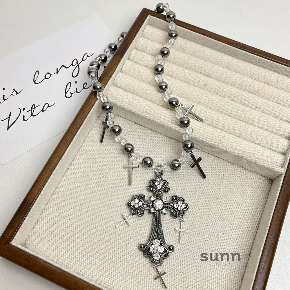 Kamira Metal Cross Necklace [WM63EEGR]