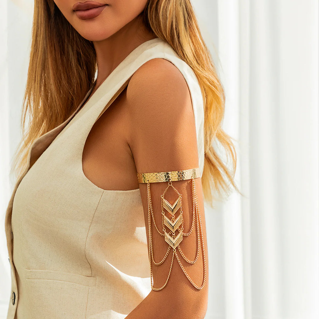 Kamora Serpent Cuff Bracelet