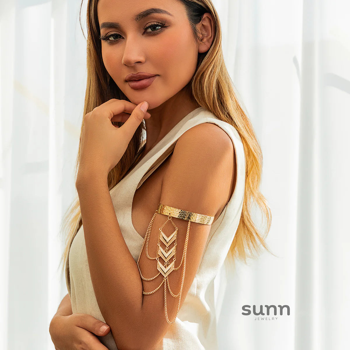 Kamora Serpent Cuff Bracelet