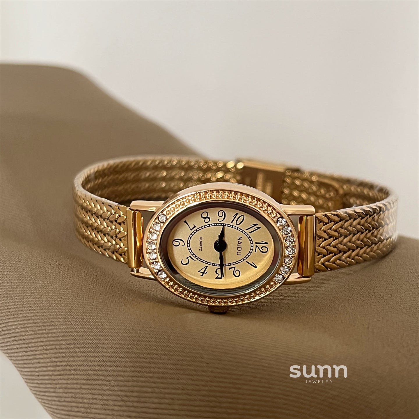 Kamrynn Dazzling Mesh Watch [B92LKY9Q]