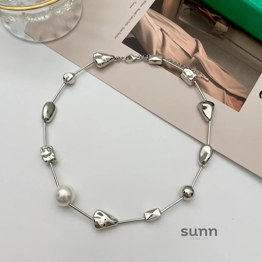 Kamyla Irregular Pearl Necklace