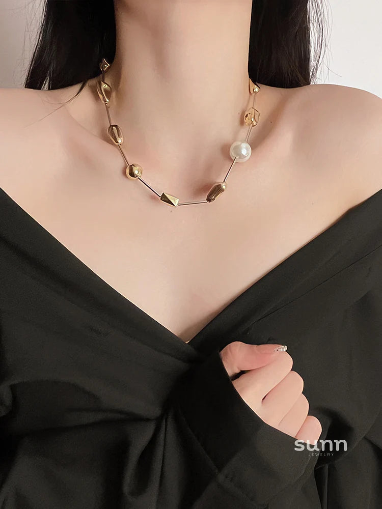 Kamyla Irregular Pearl Necklace