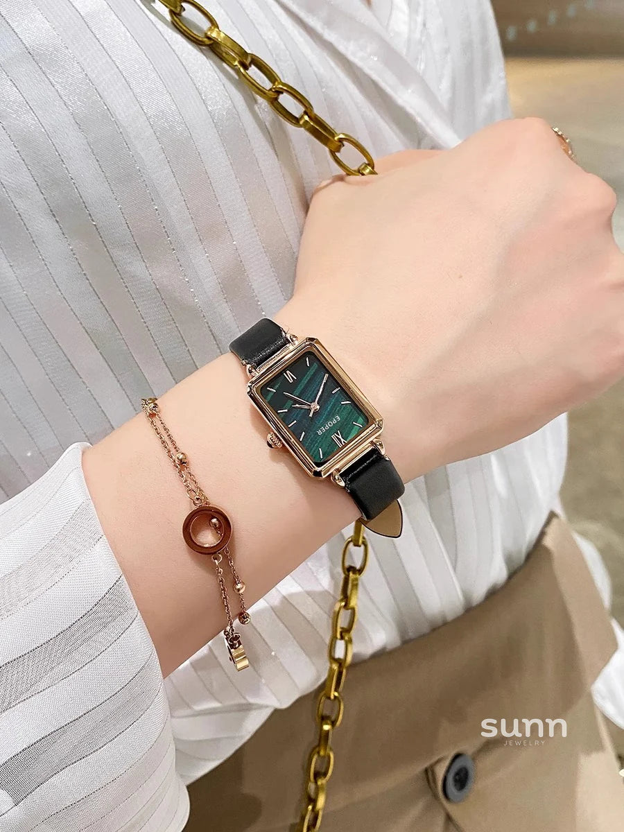 Kamyra Vintage Square Watch