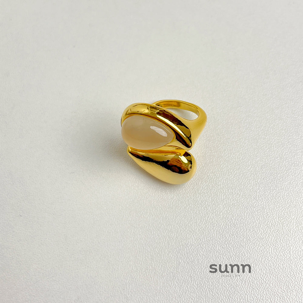 Karalynn Waterdrop Statement Ring [J9S3UCK3]