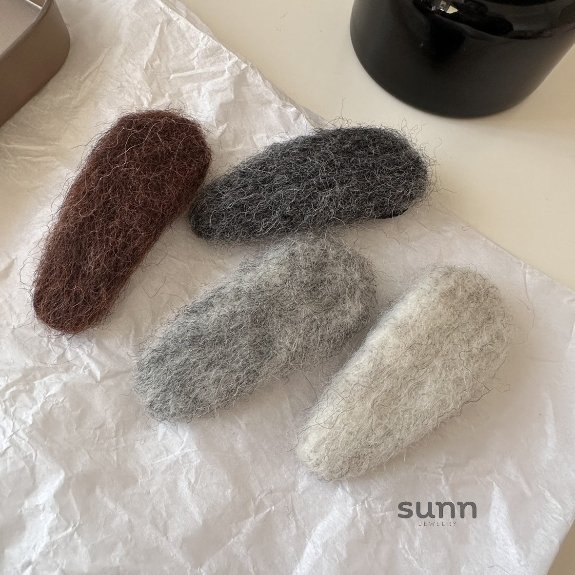 Karalynn Woolen Waterdrop Hair Clip [ADPJOAEB]
