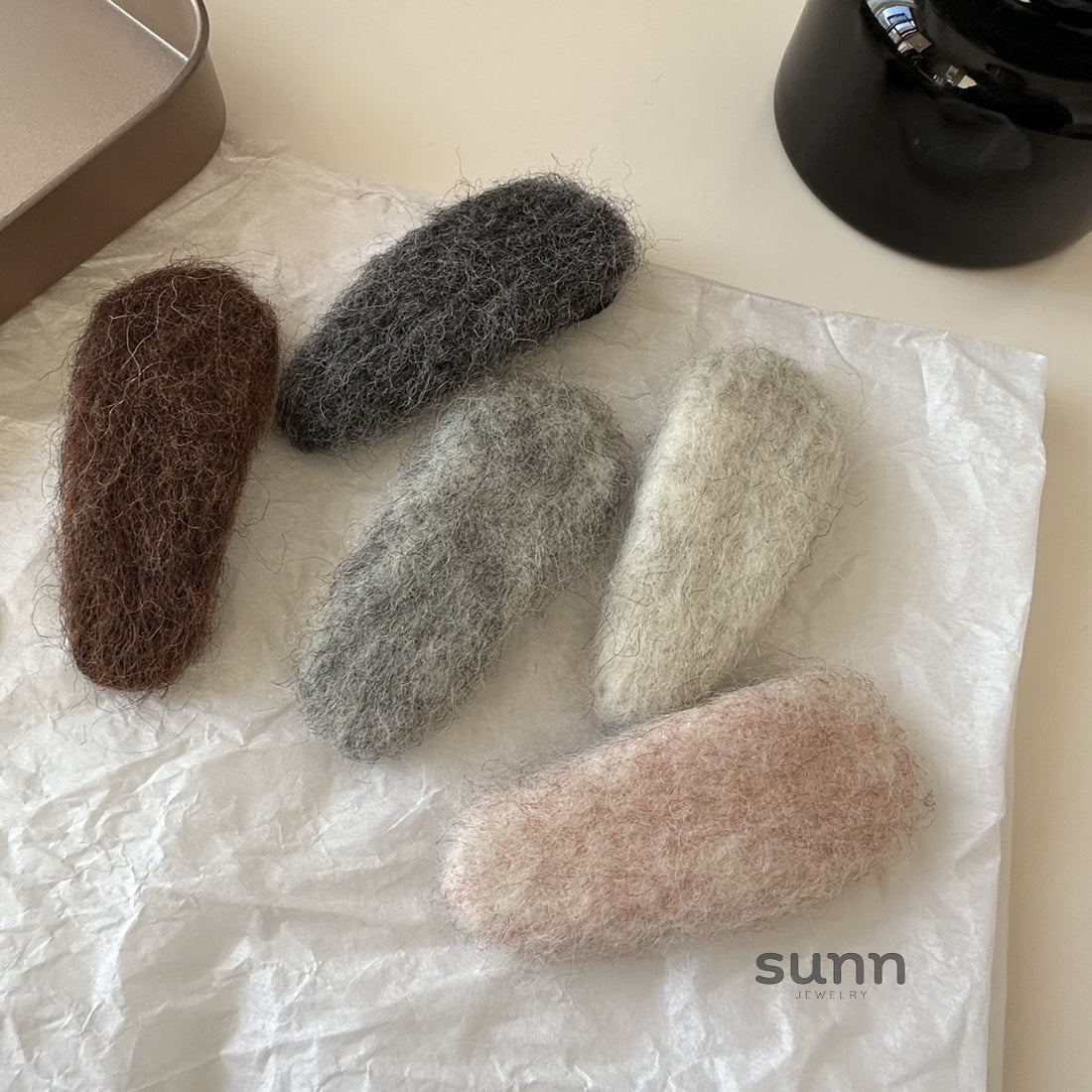 Karalynn Woolen Waterdrop Hair Clip [D3Z13UX4]