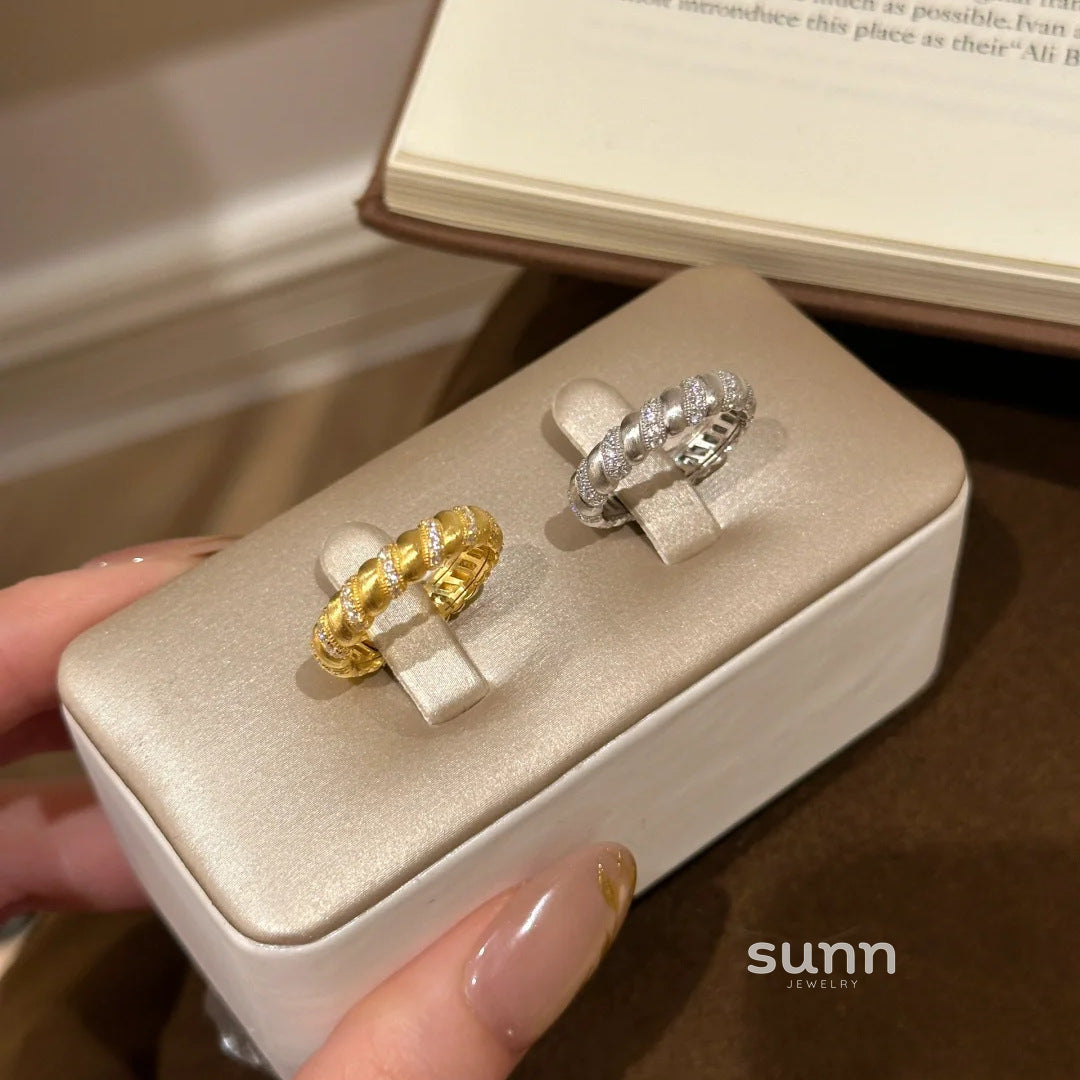 Karely Vintage Lace Ring [E72ZW5SG]