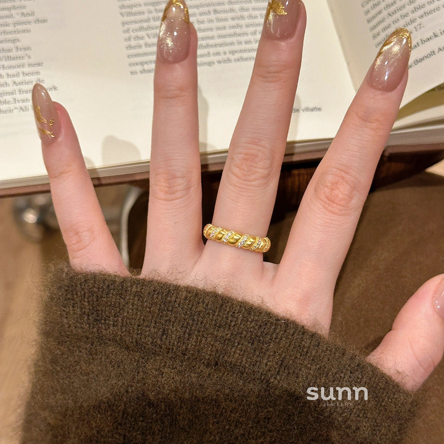 Karely Vintage Lace Ring [OXMJBV62]