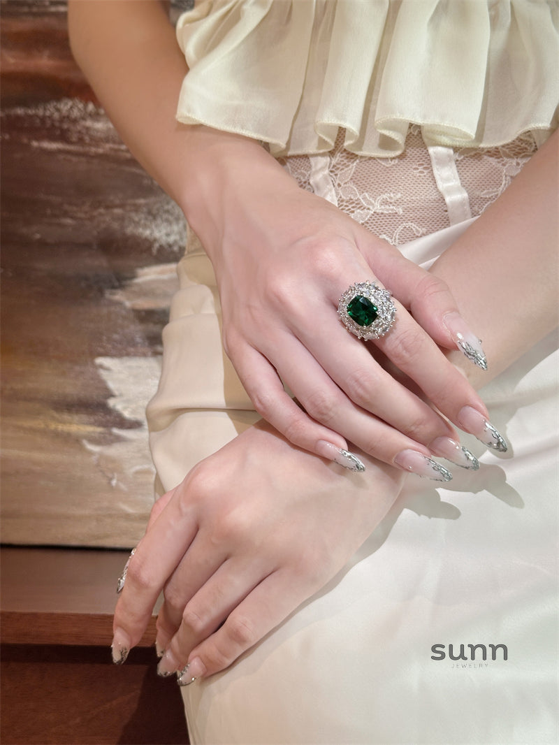 Kari Emerald Palace Ring [9GT65PTY]