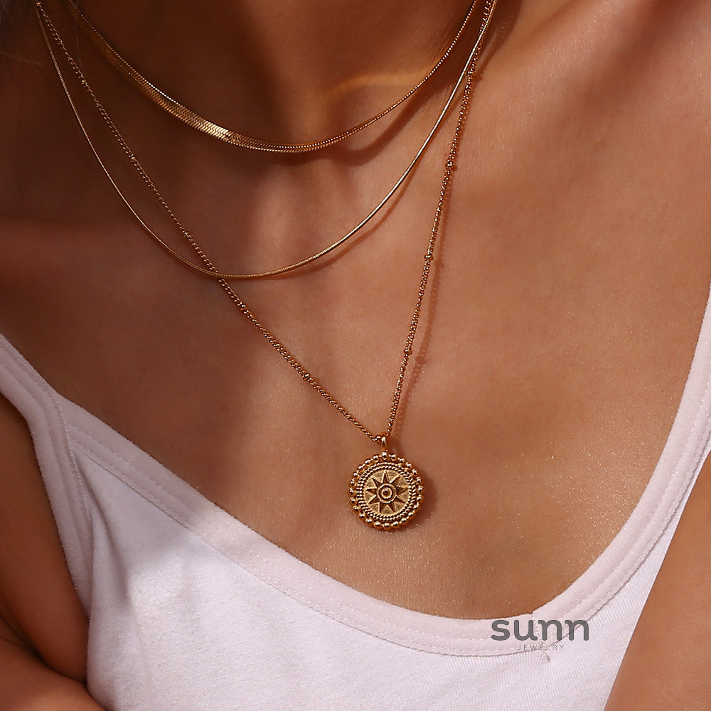 Karissa Star Disc Necklace [7HNFYOJD]
