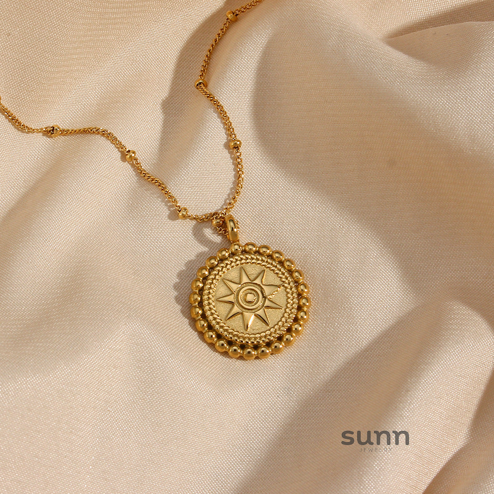 Karissa Star Disc Necklace [TK6W766A]