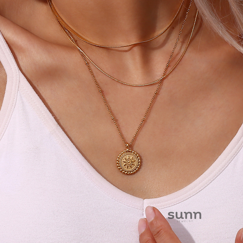 Karissa Star Disc Necklace [19EMZLBK]
