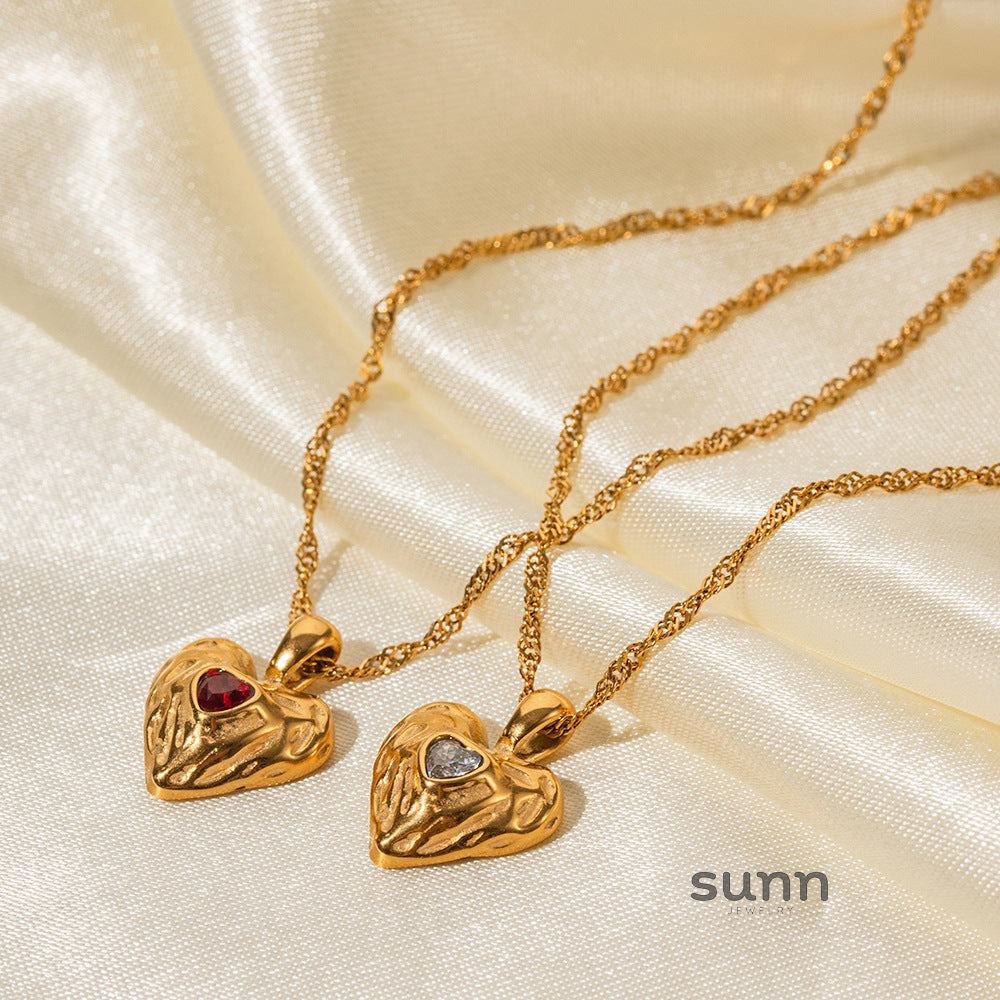 Karlyn Hammered Heart Necklace [DCM29RCL]