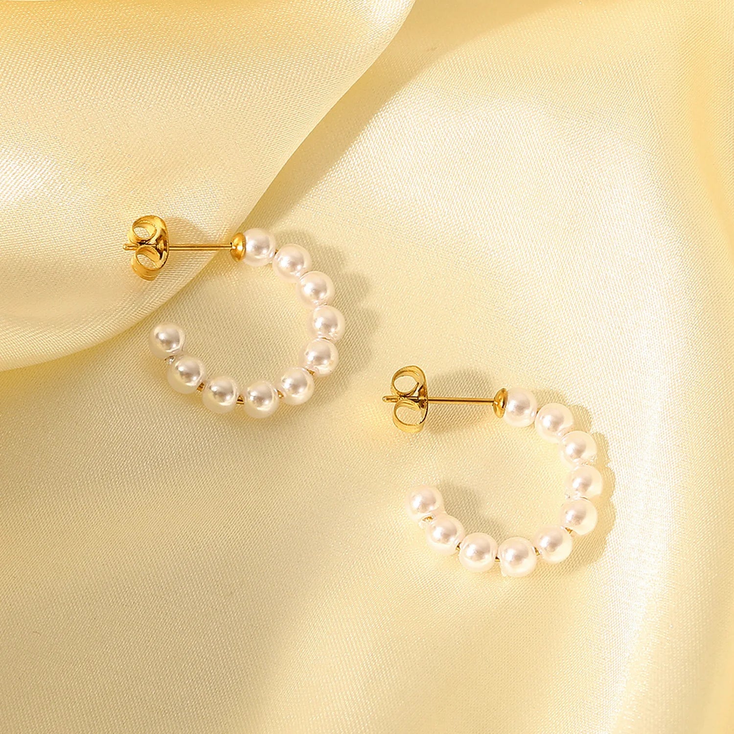 Karlyn Pearl C-Hoop Earrings