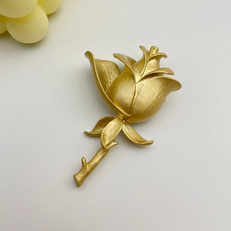 Karol Vintage Rose Brooch