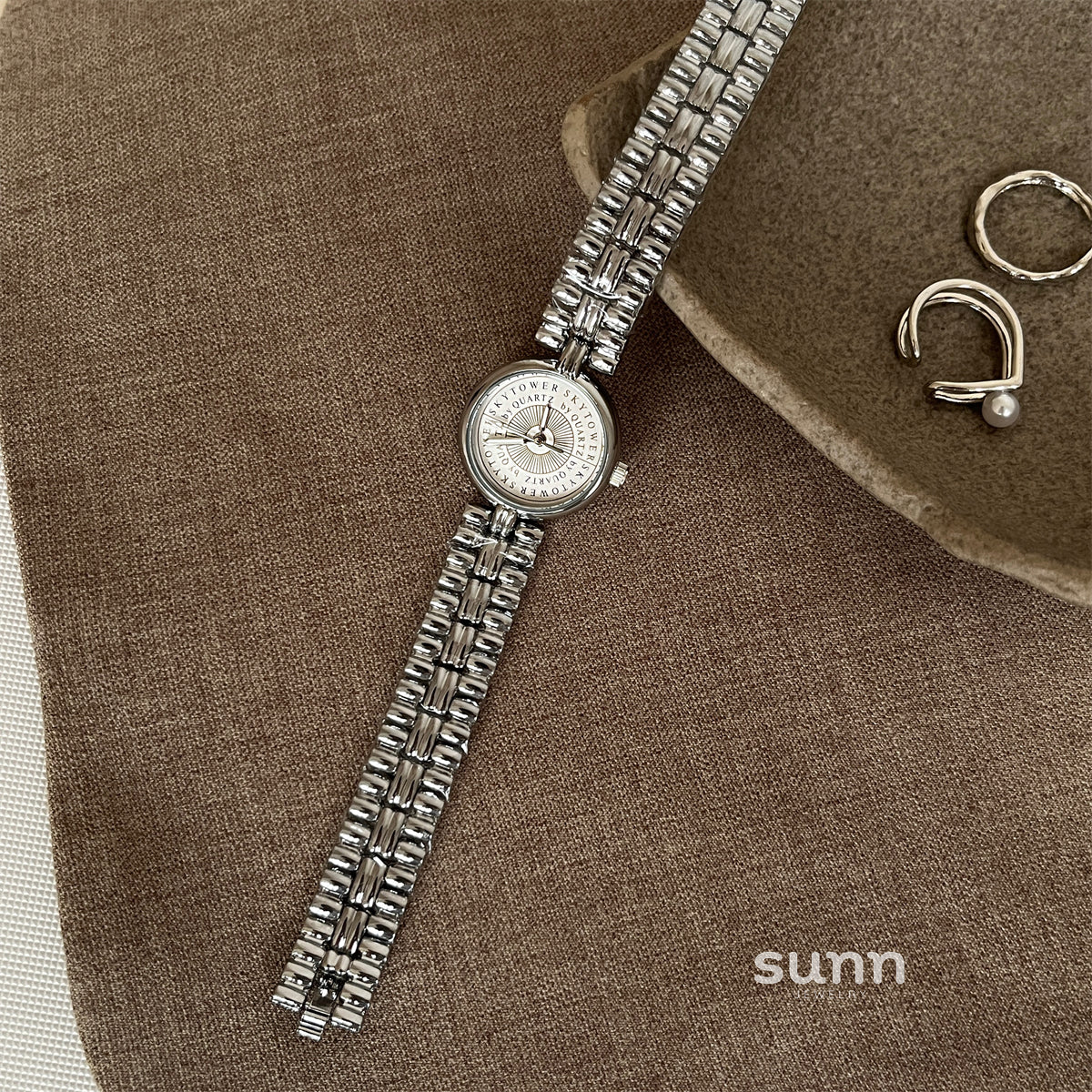 Karsen Vintage Chain Watch [5Q68VM6T]