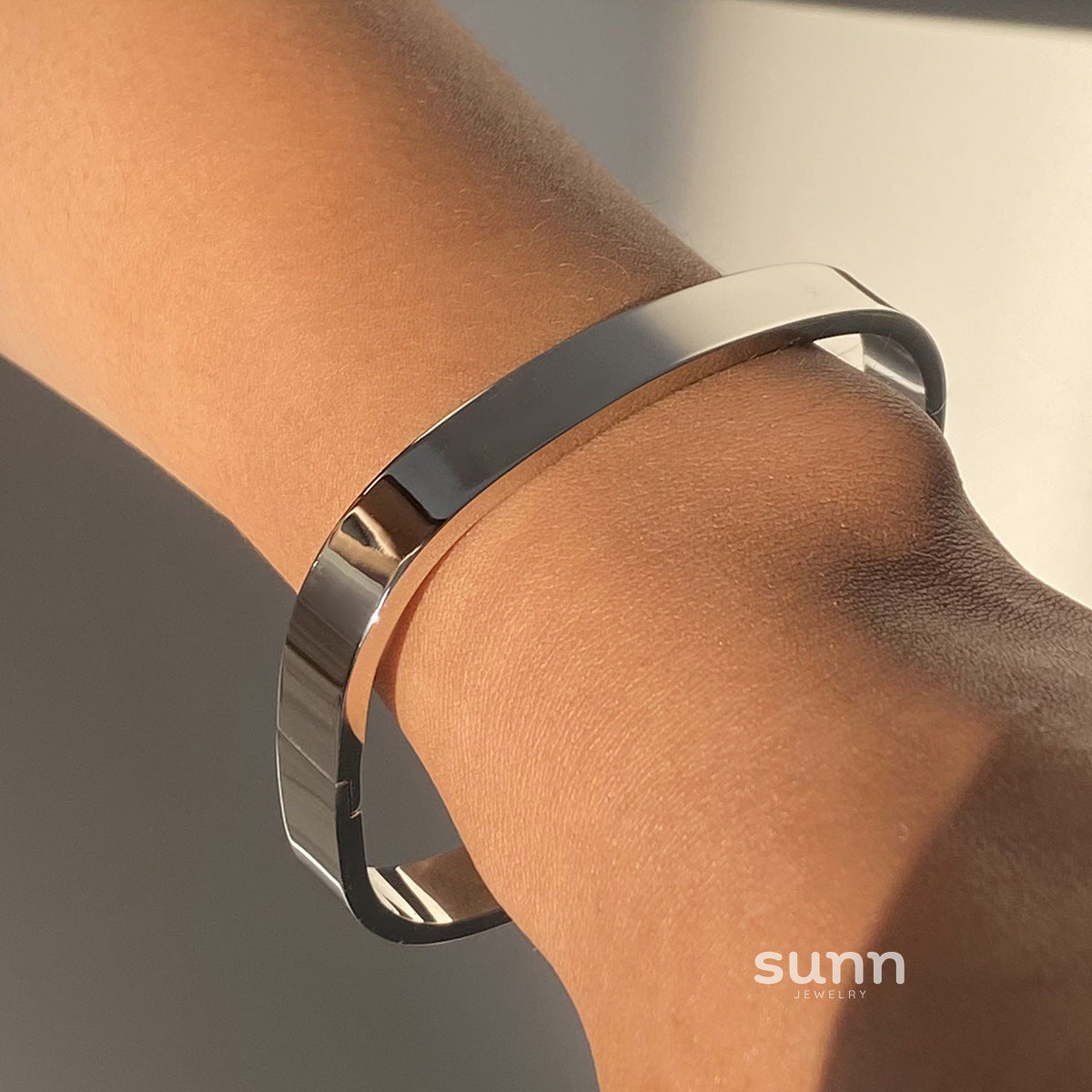 Karyn Titanium Steel Cuff Bracelet [KZHYXKLV]