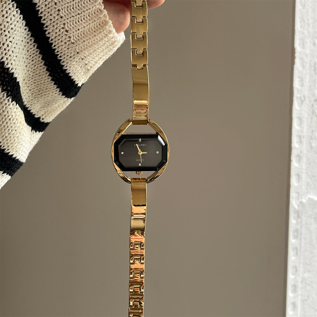 Kassia Mid-Century Mesh Watch [VAF3FMOK]
