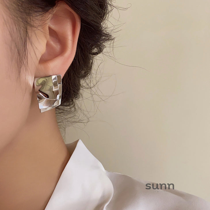 Kassidee Layered Geometric Earrings [X6JRQOJZ]