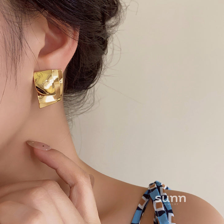 Kassidee Layered Geometric Earrings [EMQWQK0A]