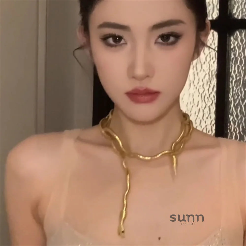 Katalina Serpent Embrace Choker
