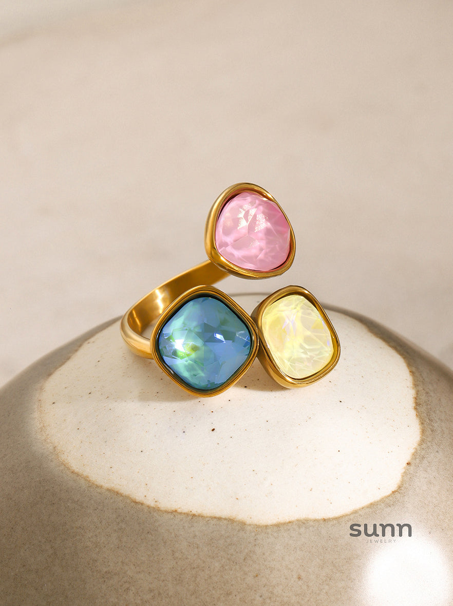 Katharine Wavy Rhinestone Ring [HQPHFUBI]