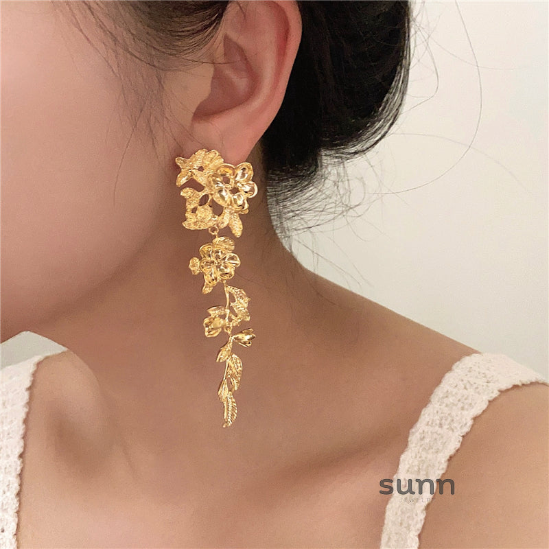 Katheryn Floral Drop Earrings [CUYYN20U]