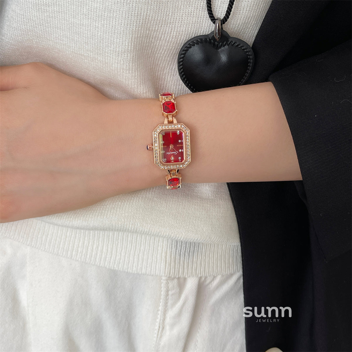 Katie Square Emerald Bracelet Watch [H2HFRMI9]
