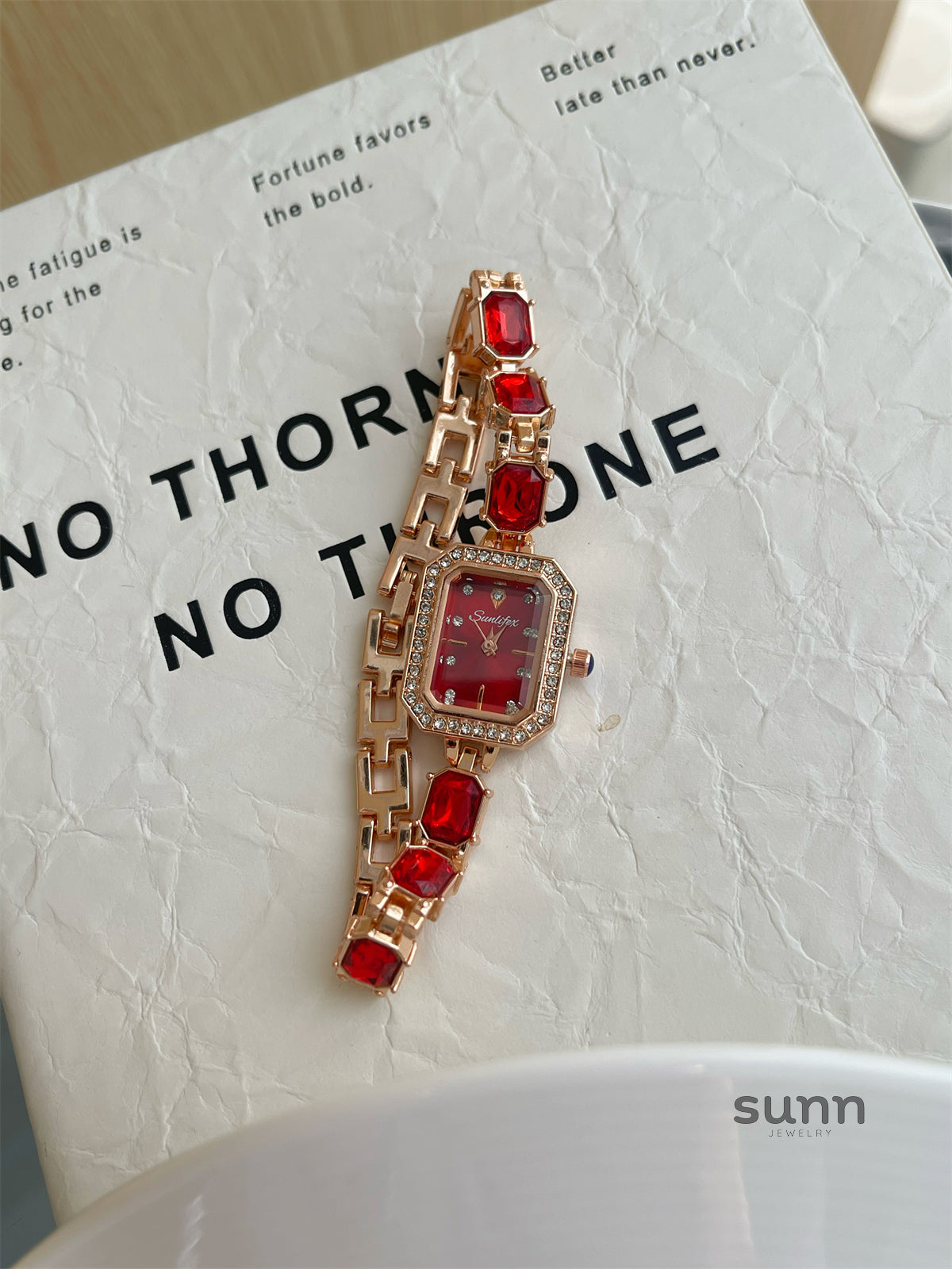 Katie Square Emerald Bracelet Watch [YVQ5R41J]