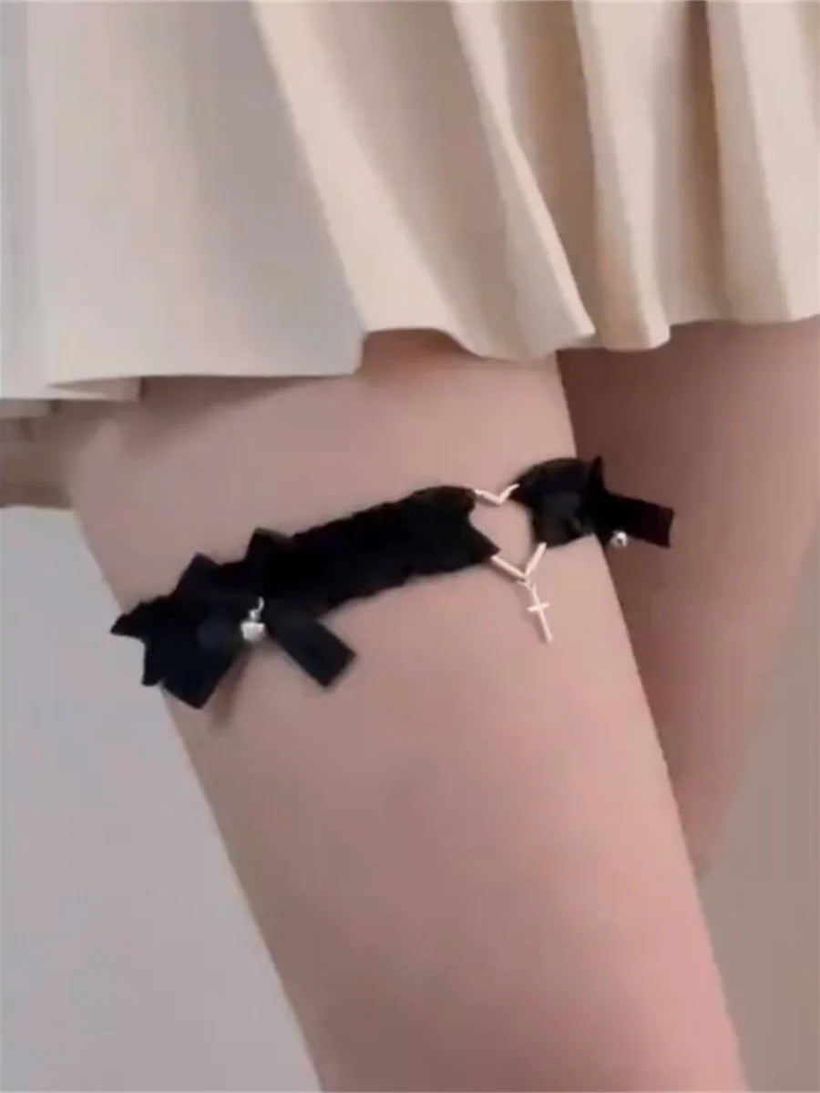 Kattleya Adorned Garter Chain