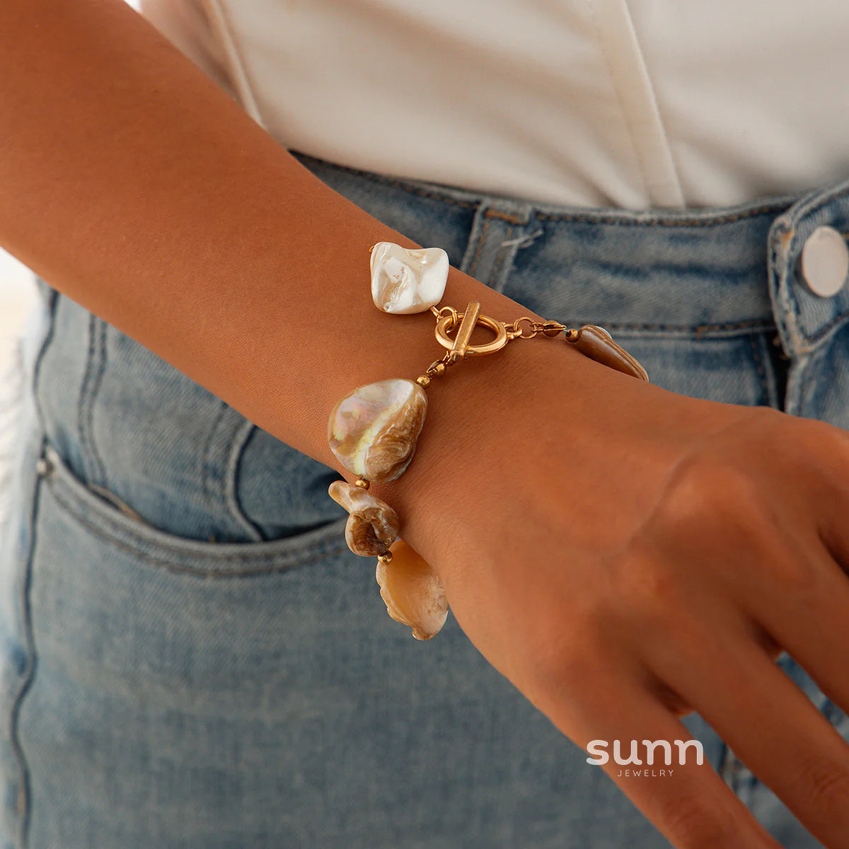Kayce Shell Toggle Bracelet Necklace