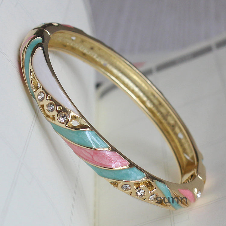 Kayci Enamel Glaze Bangle [VEDGSGGB]