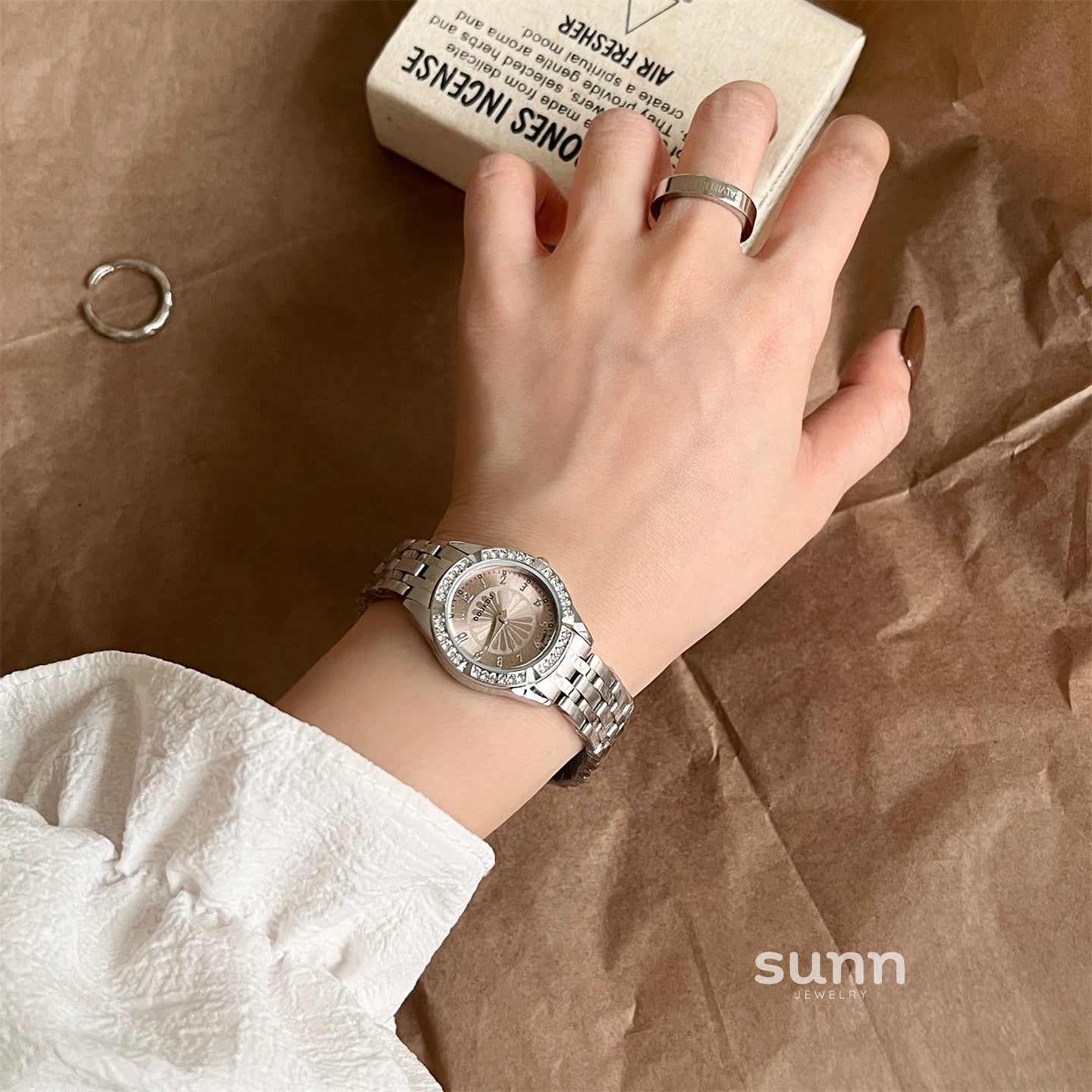 Kaydance Dainty Daisy Watch [V45TQJPH]