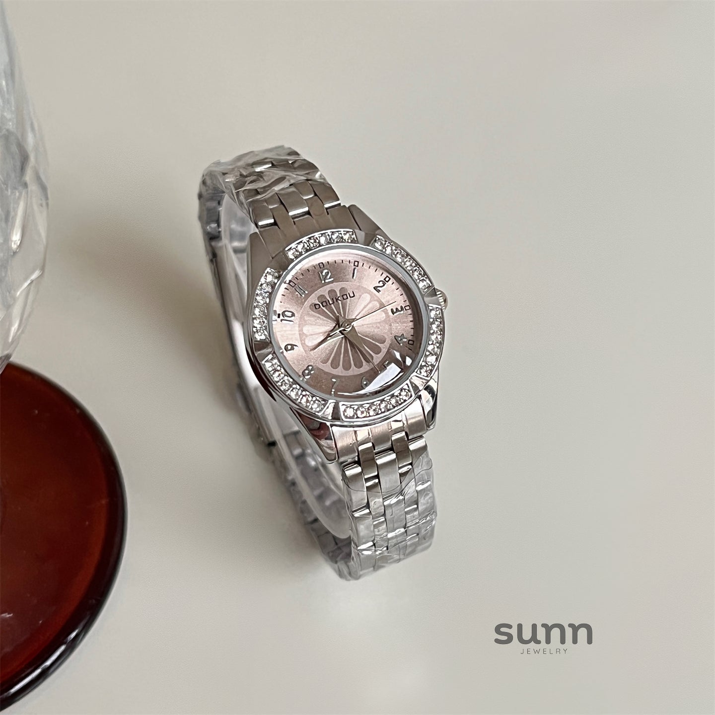 Kaydance Dainty Daisy Watch [D79P8XJC]