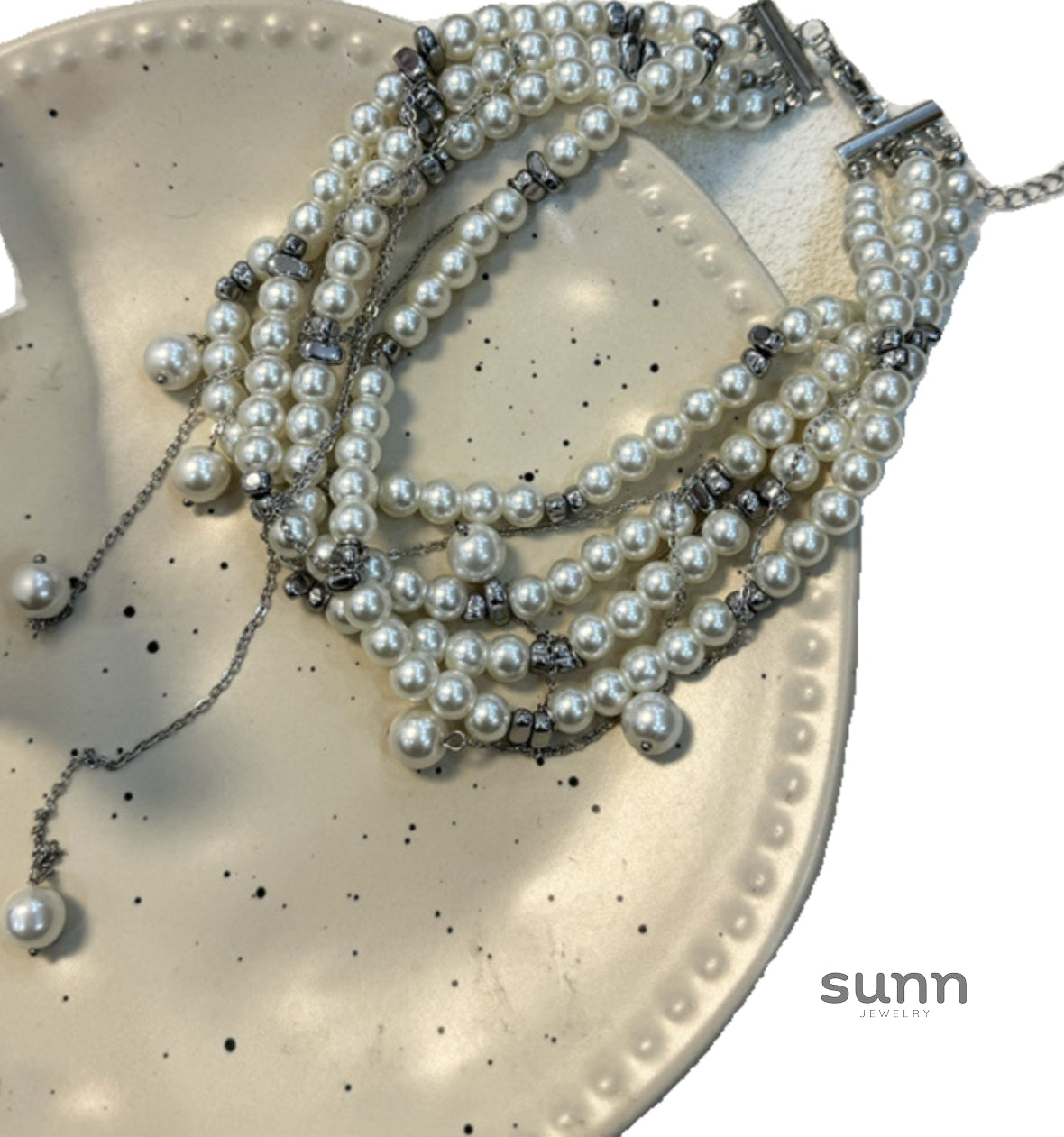 Kaydance Pearl Heart Choker [D40J2V1Y]