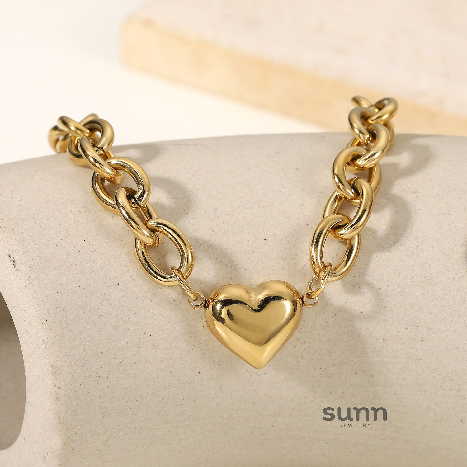 Kaydee Chunky Heart Chain Bracelet [WZXU0I56]