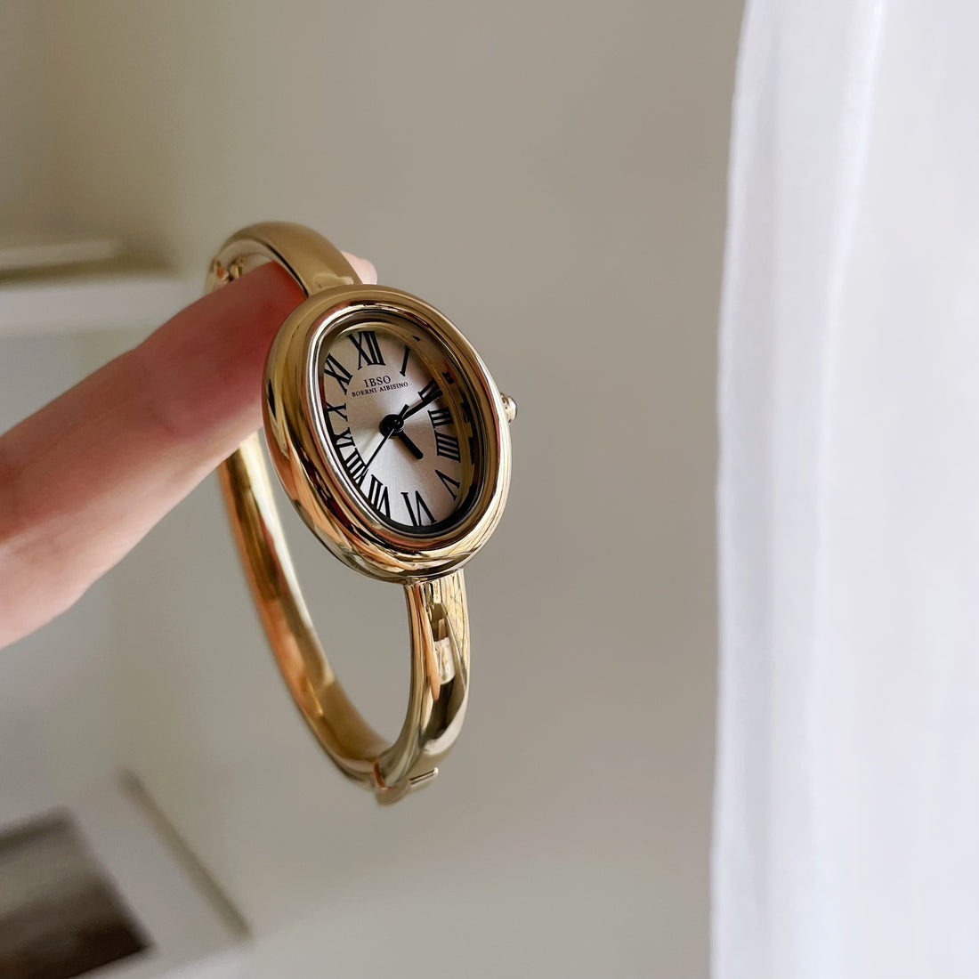 Kaydee Elliptical Bracelet Watch [O0O8II70]
