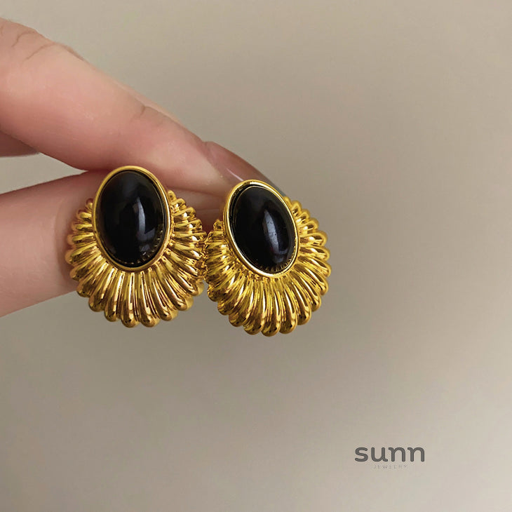 Kaylah Sculptural Gold Earrings [1UXBUYQZ]