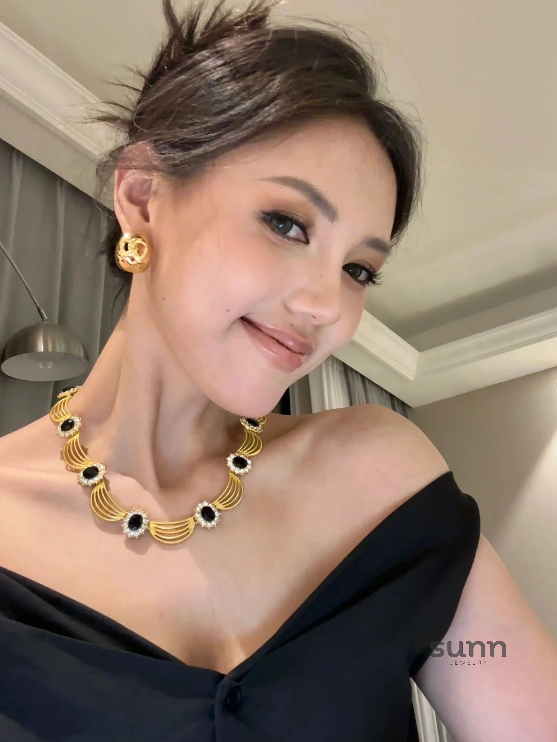 Kaylani Baroque Gemstone Choker