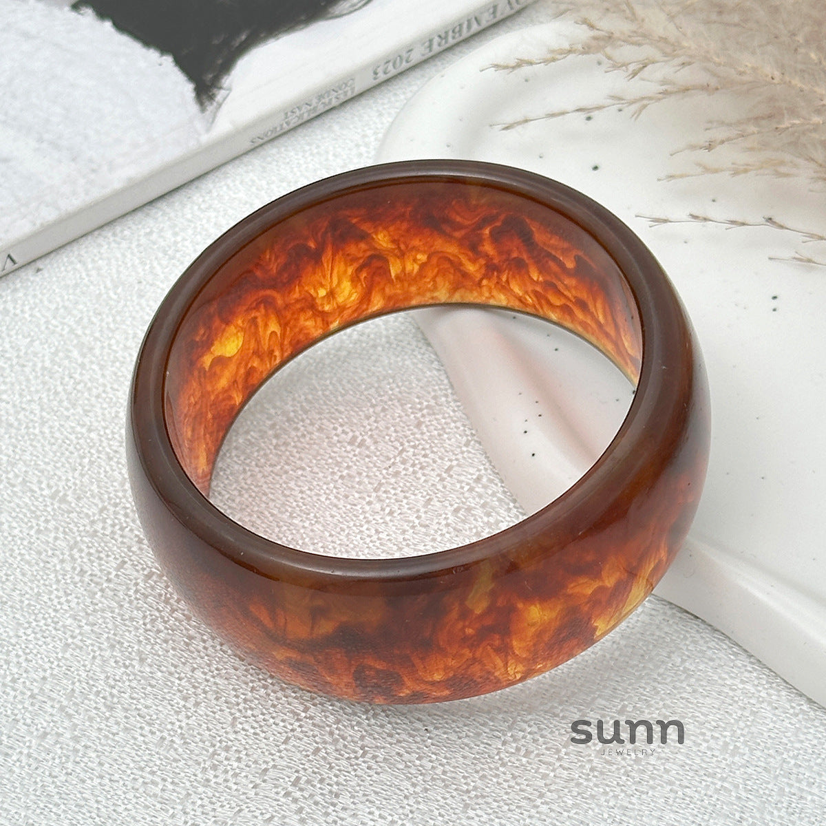 Kaylani Smudged Resin Bangle [FCIP6S63]