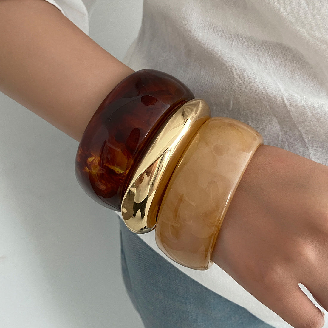 Kaylani Smudged Resin Bangle [DKSP21OQ]