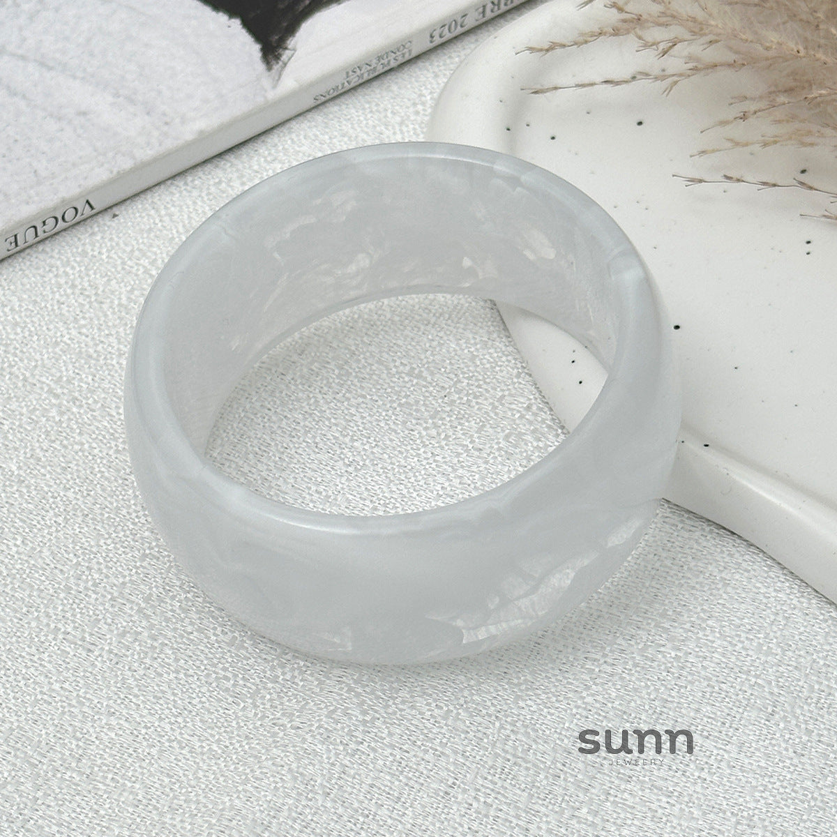 Kaylani Smudged Resin Bangle [UCXK4E8O]