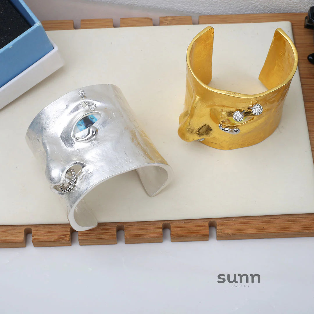 Kayleah Sculptural Face Bracelet