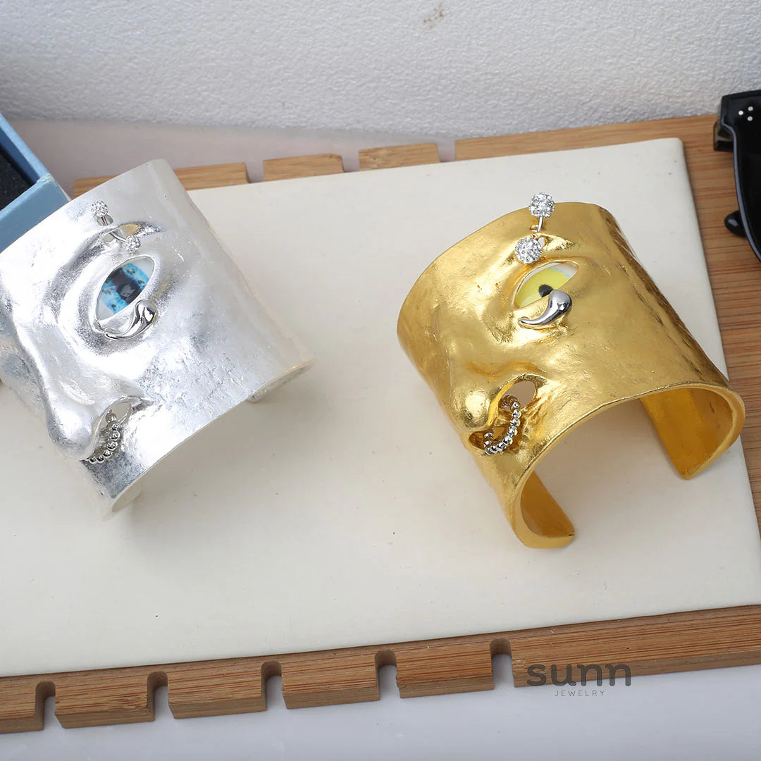 Kayleah Sculptural Face Bracelet