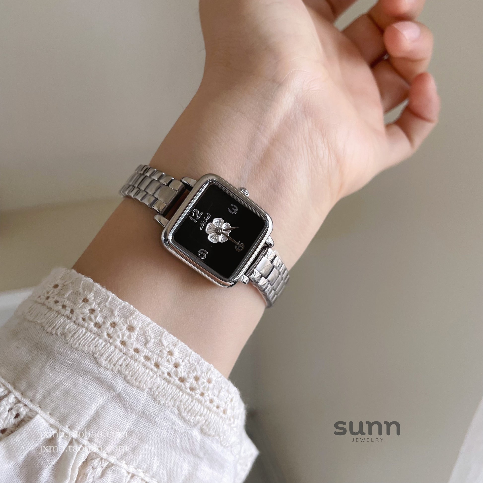 Kayleah Square Camellia Watch [TVAI88JI]