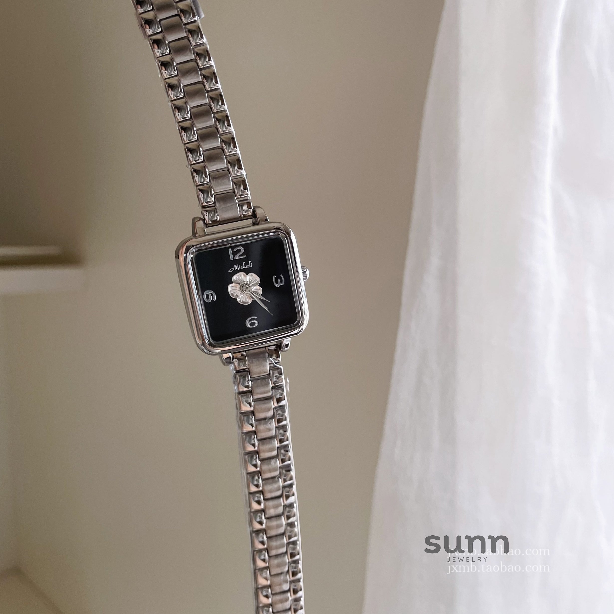 Kayleah Square Camellia Watch [R85CYMKB]