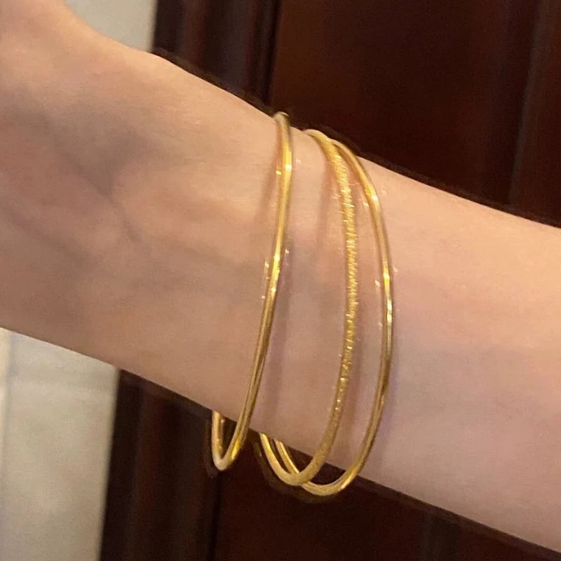 Kayleen Timeless Gold Bangle