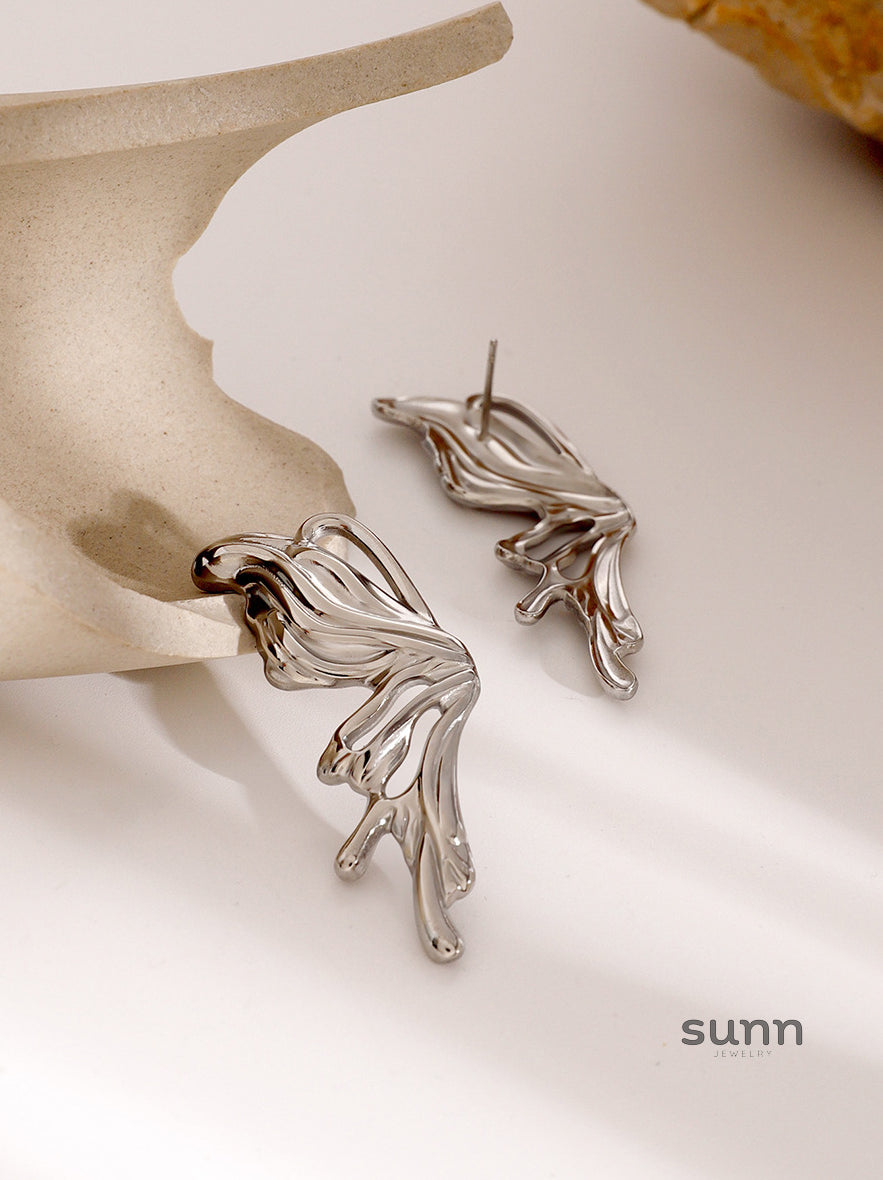 Kaylei 3D Butterfly Studs [X6JB8LZO]